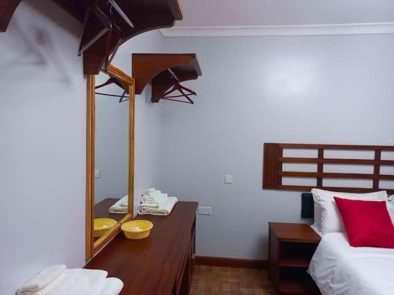 Edgewood Country Place Hotel Thika Esterno foto