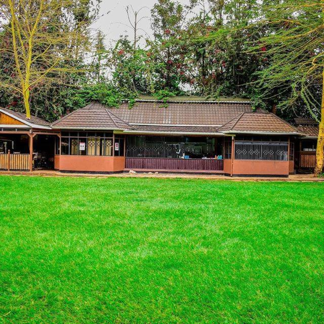 Edgewood Country Place Hotel Thika Esterno foto